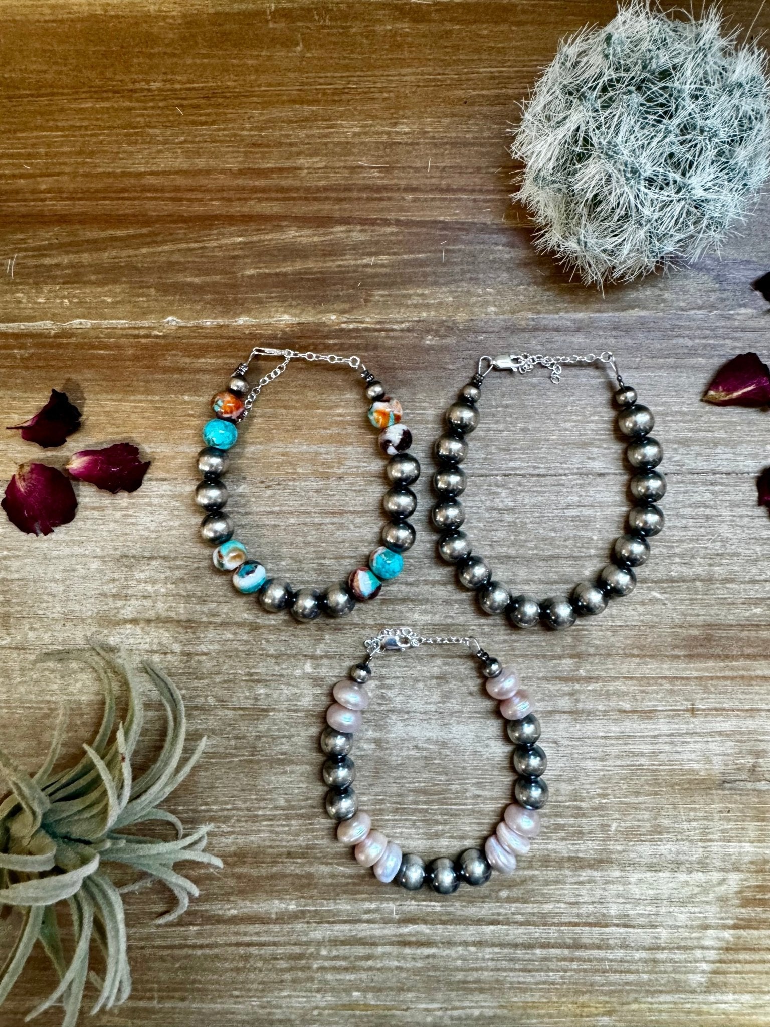 10 mm Sterling Silver Pearls bracelet with Mohave beads - Made in the USA - Cowtown Bling N Things