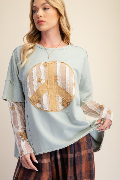 Easel Lace Peach Patch Top