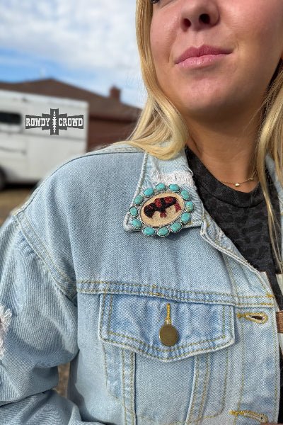 Trail Blazer Pendant | Rowdy Crowd Clothing | Western Pin | Cowtown Bling N Things - Cowtown Bling N Things