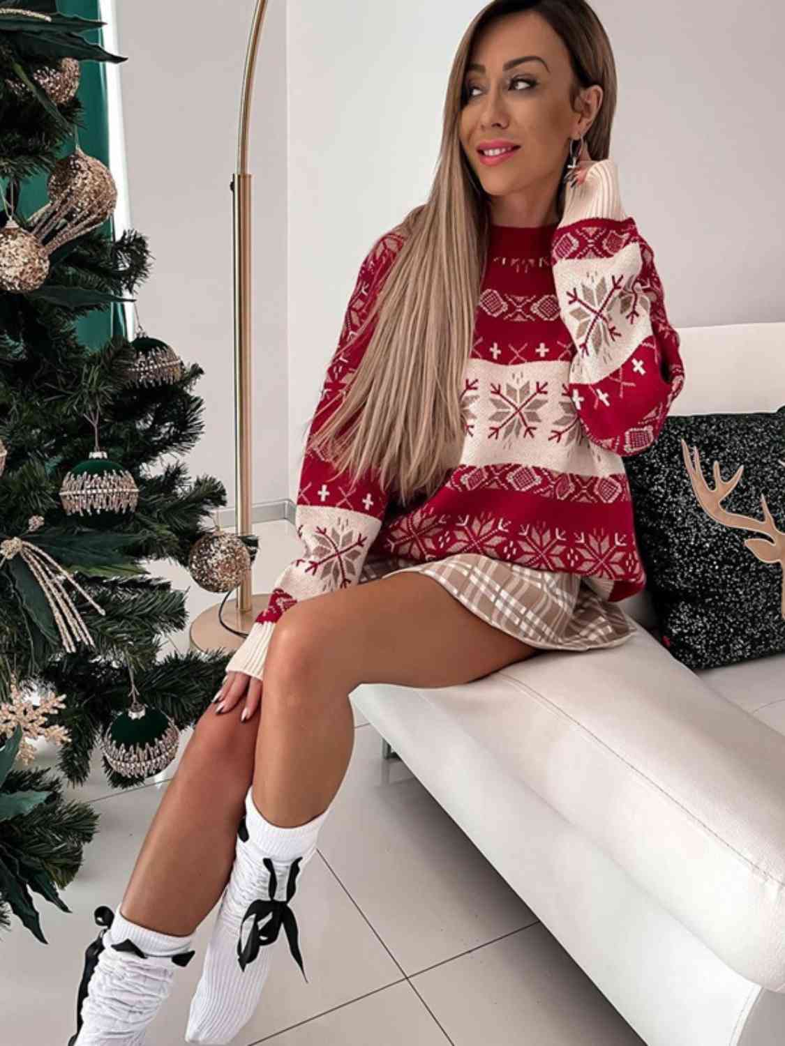 Snowflake Pattern Dropped Shoulder Sweater - Cowtown Bling N Things