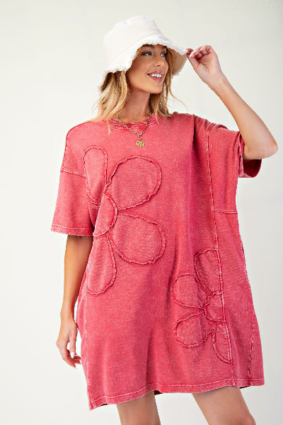 Easel | Daisy Patch Mineral Washed T-Shirt Dress| Boho Red | S-L