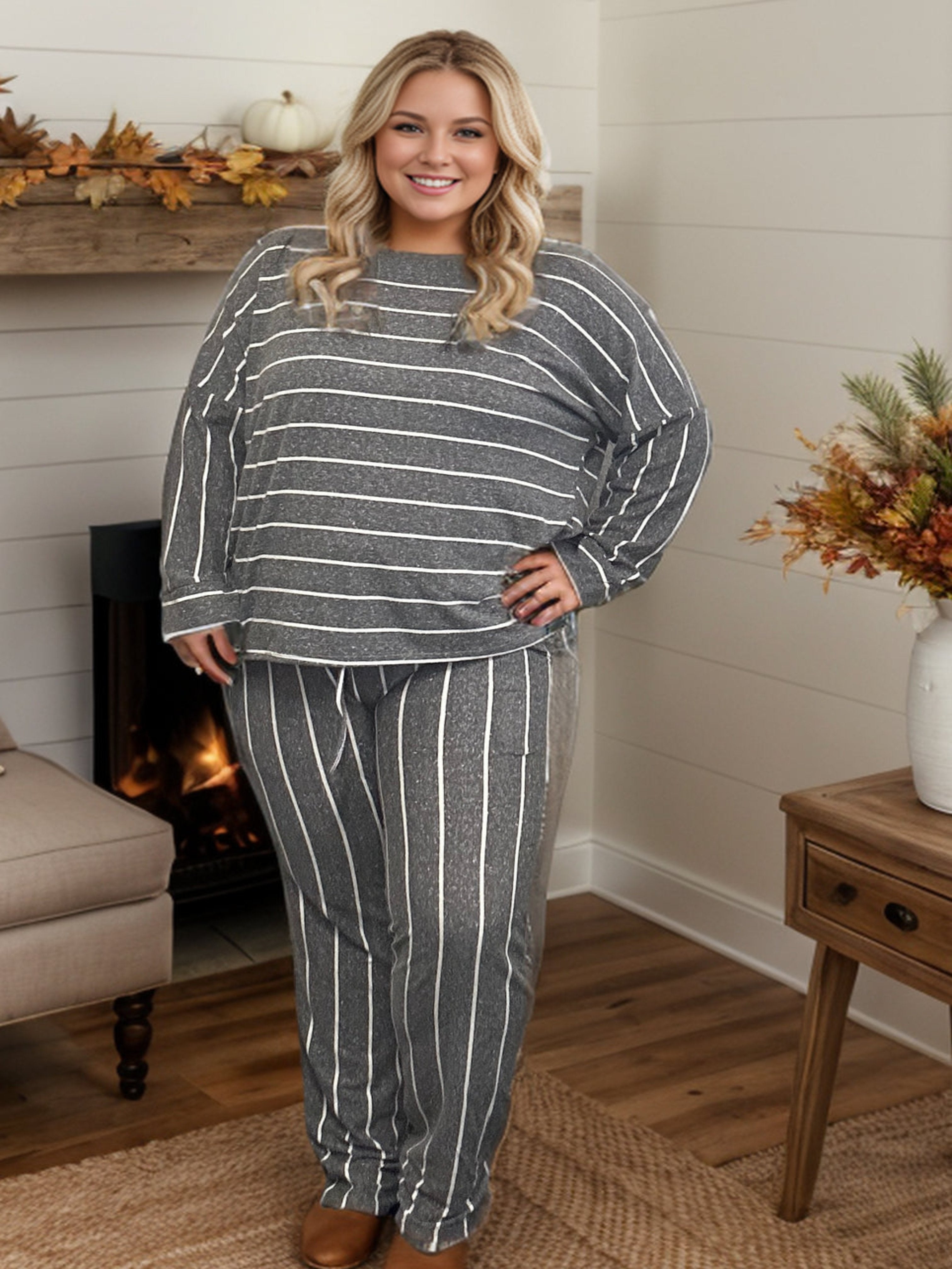 Loungin' in Stripes - Charcoal