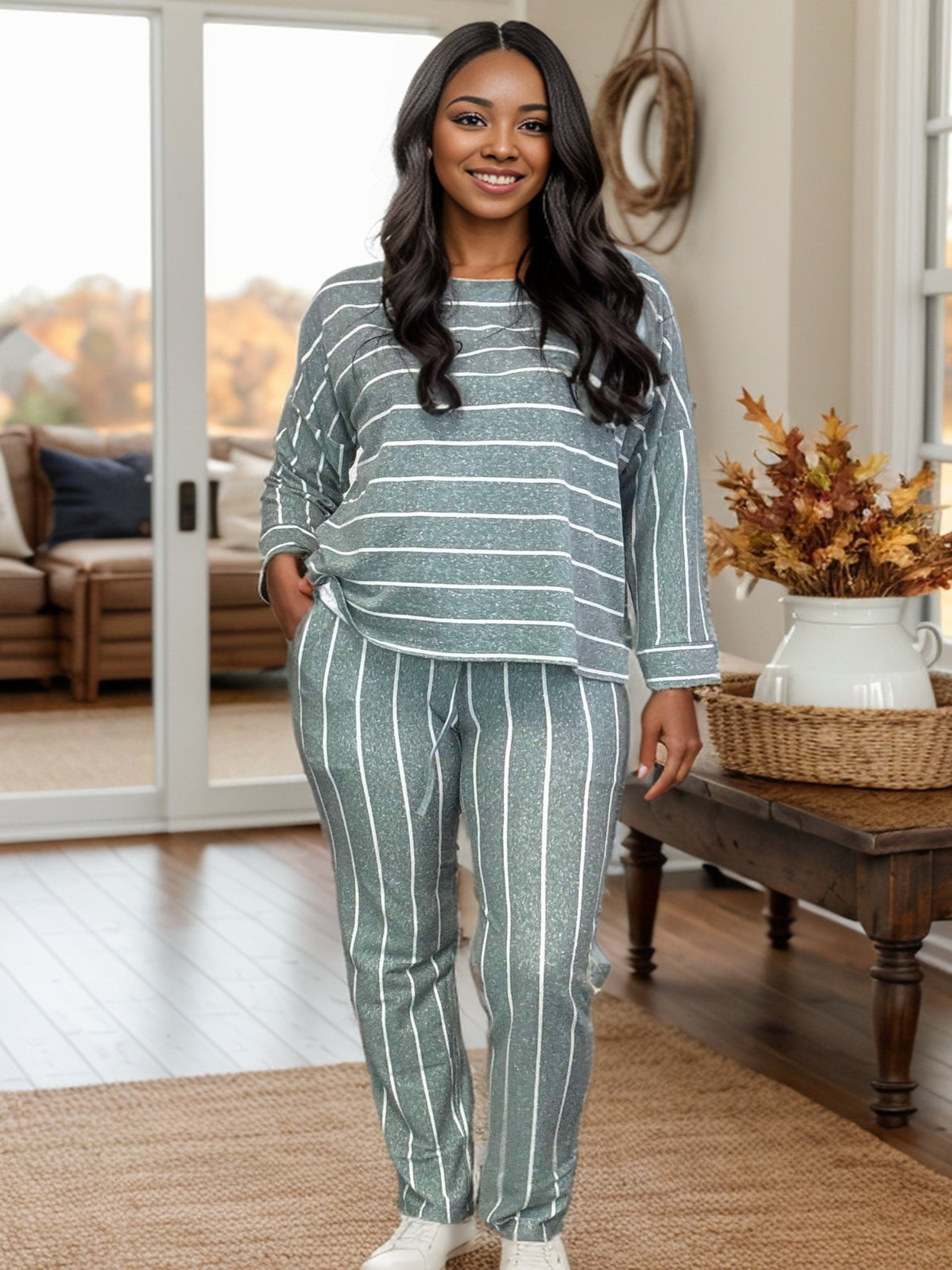 Loungin' in Stripes - Green