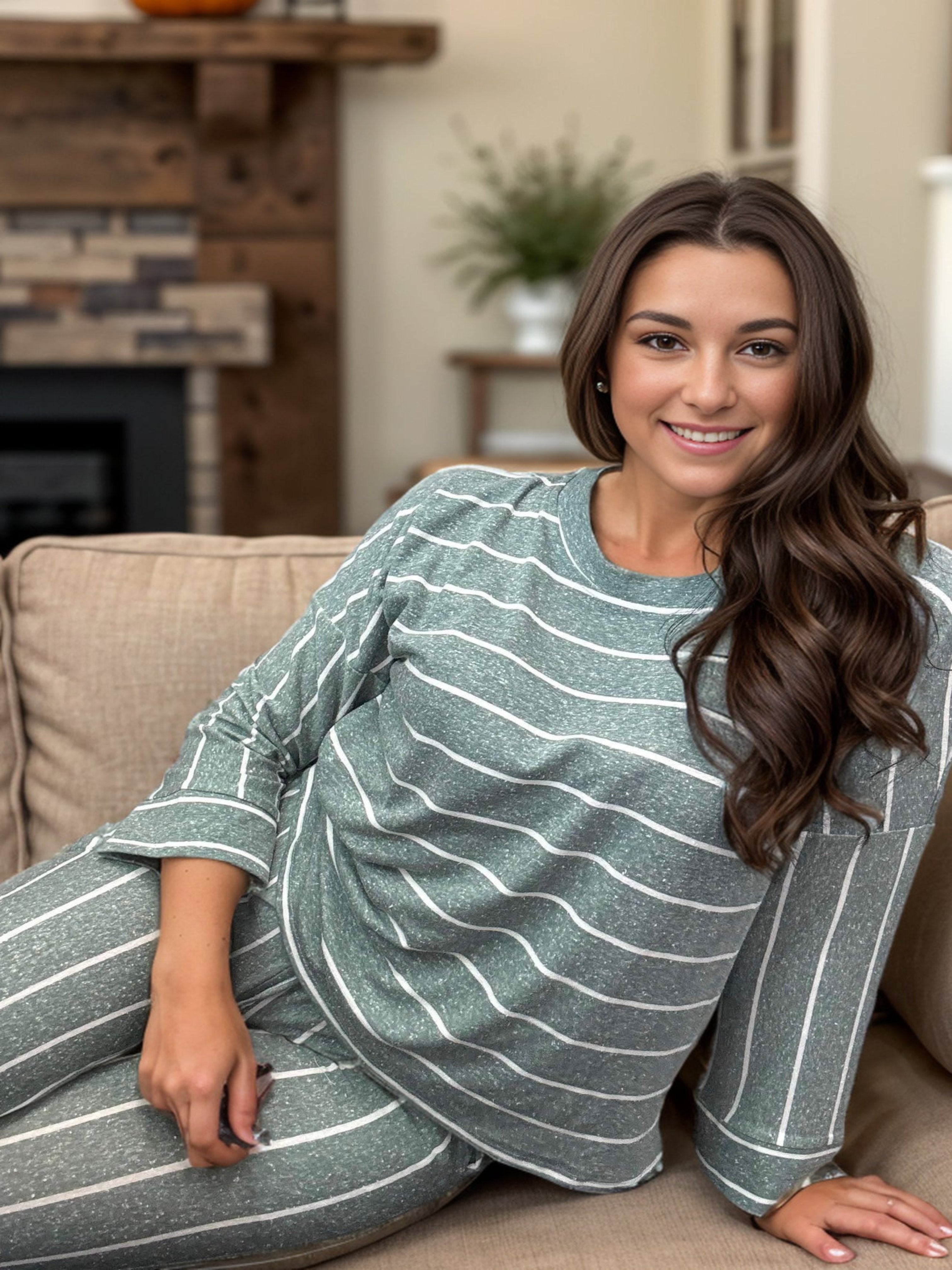 Loungin' in Stripes - Green