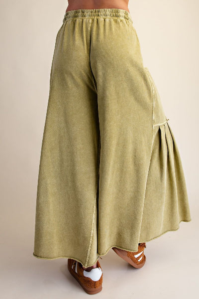 Easel Star Patch Mineral Wash Pants