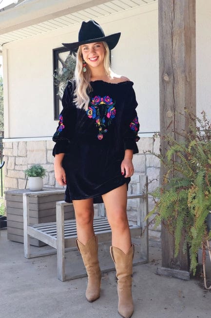 Embroidery Bell Sleeve Tunic - Cowtown Bling N Things